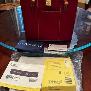 Dooney & Bourke pebble grain Small Lexington Shopper